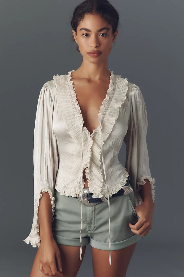 What to Wear to 'Wuthering Heights' Movie Date Night