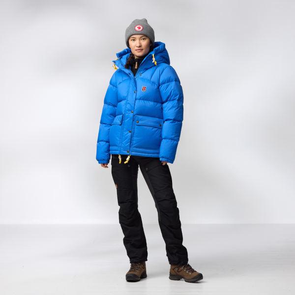 15 Best Women's Winter Coats of 2026, According to a Fashion Stylist